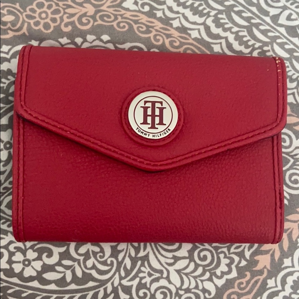 red Tommy Hilfiger wallet